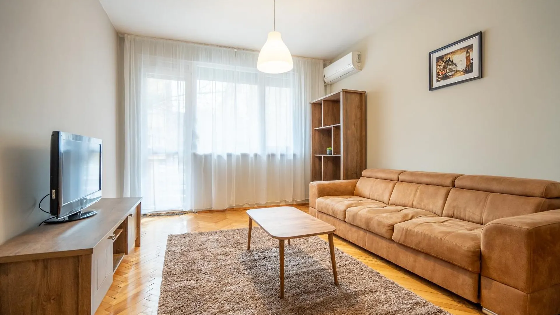 Pirotska 2-Bedroom 100M2 Apartment In Sofia Center 불가리아