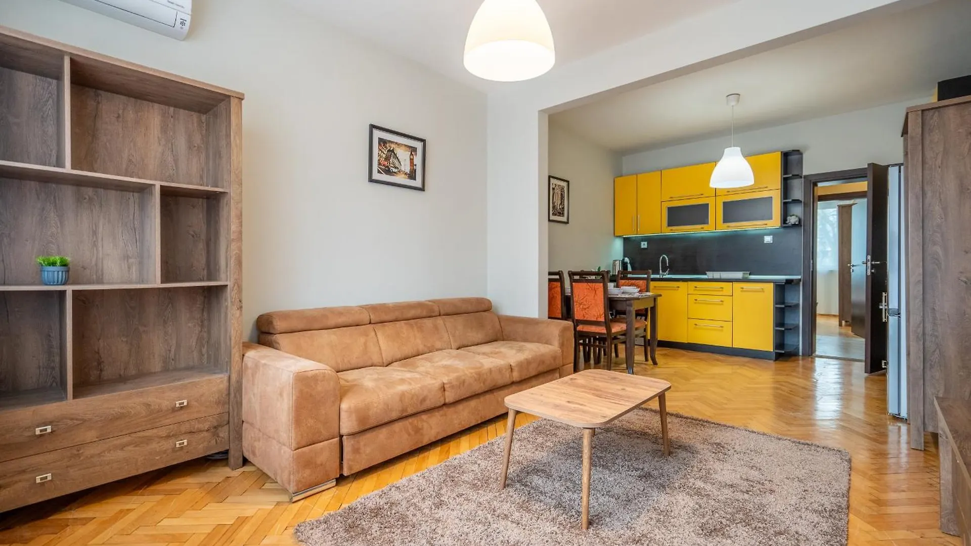 Pirotska 2-Bedroom 100M2 Apartment In Sofia Center